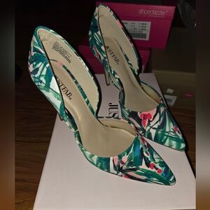 JustFab Women's Floral Heels - Green and Red